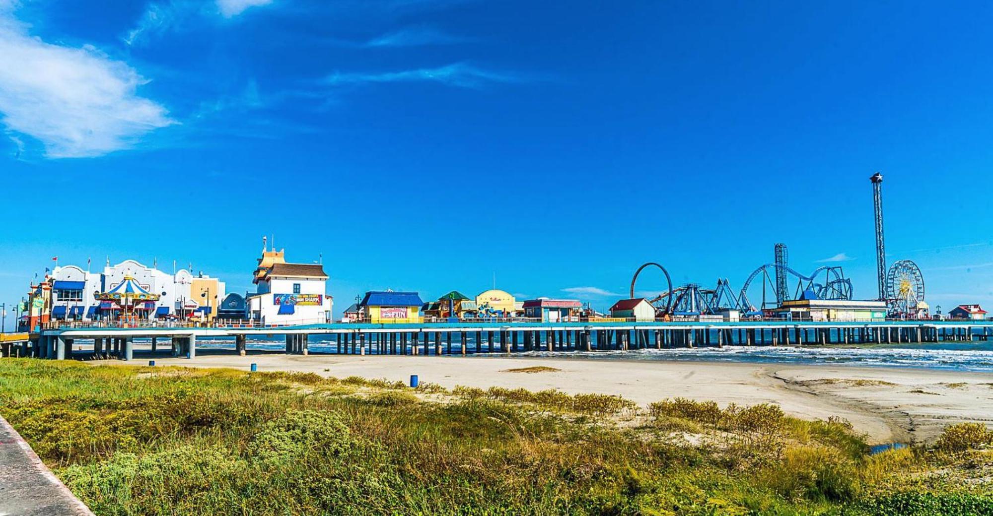 Perfect Location Spacious Yard Coffee Bar At This Lovely Beach Home Galveston Exterior foto